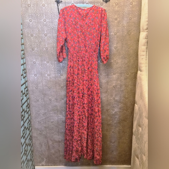 RAMBLING ROSE GOWN From the SPELL COLLECTIVE - Picture 5 of 10